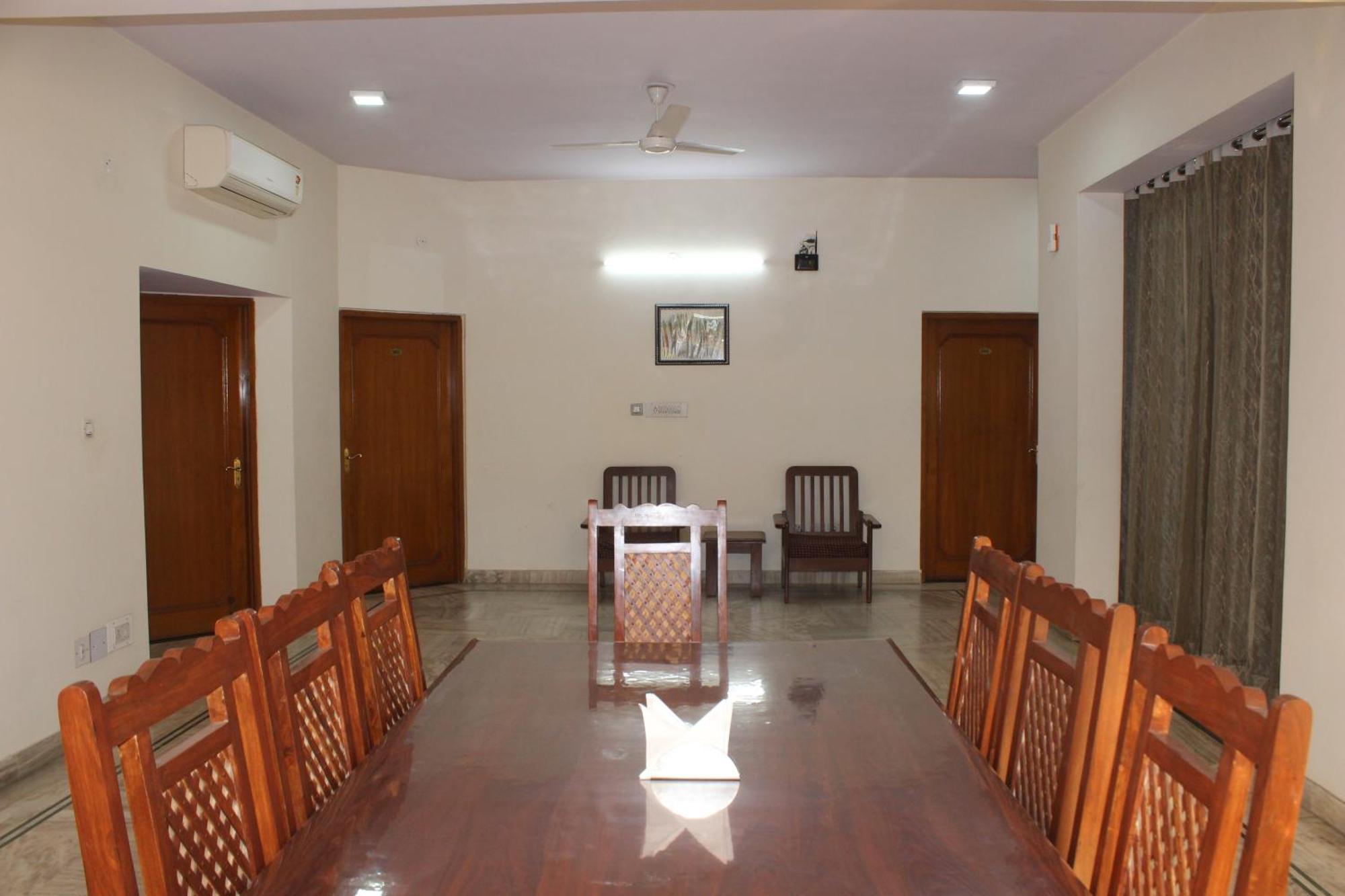 Hotel Sukhvilas Τζαϊπούρ Εξωτερικό φωτογραφία