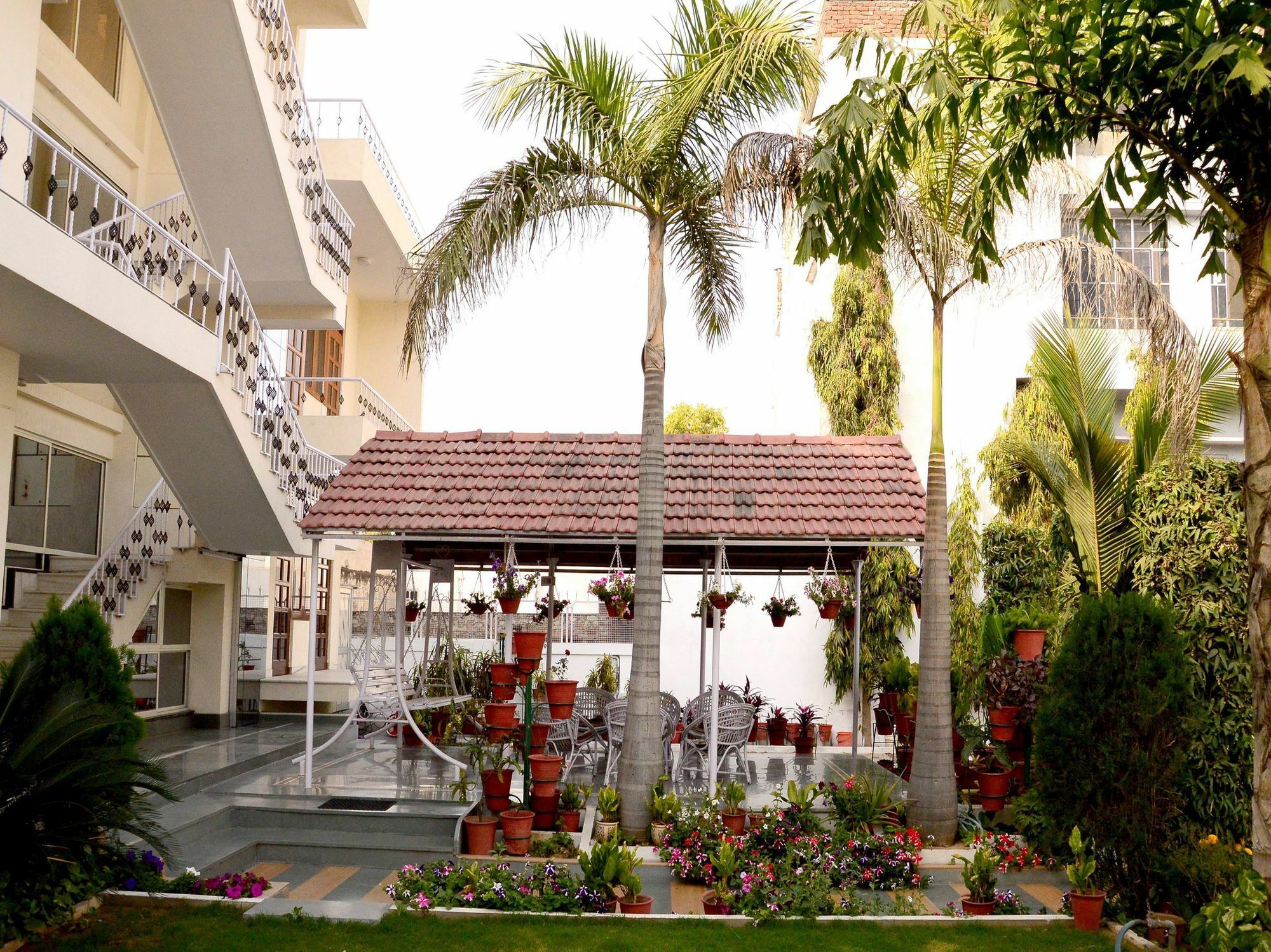 Hotel Sukhvilas Τζαϊπούρ Εξωτερικό φωτογραφία